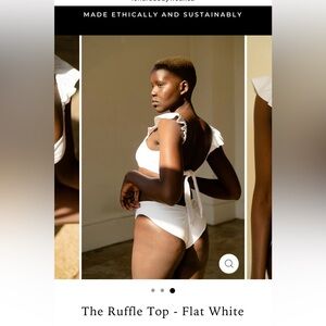 Londre bodywear black bikini top, size XS